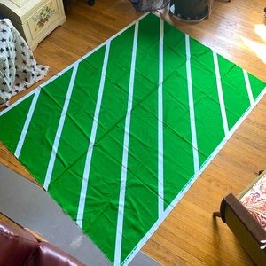 Rare original vintage bolt of Marimekko's “Basso” print 💚💚💚 Circa 1975